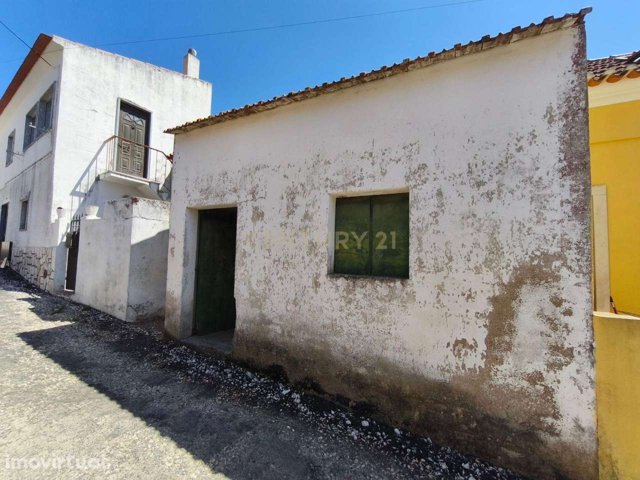 Arrecadação com Potencial de Transformação em Alojamento Local, Vila C - Grande imagem: 2/9