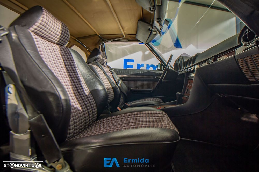 Mercedes-Benz SL 300 - 31