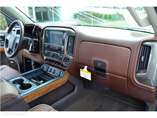 Chevrolet Silverado - 11