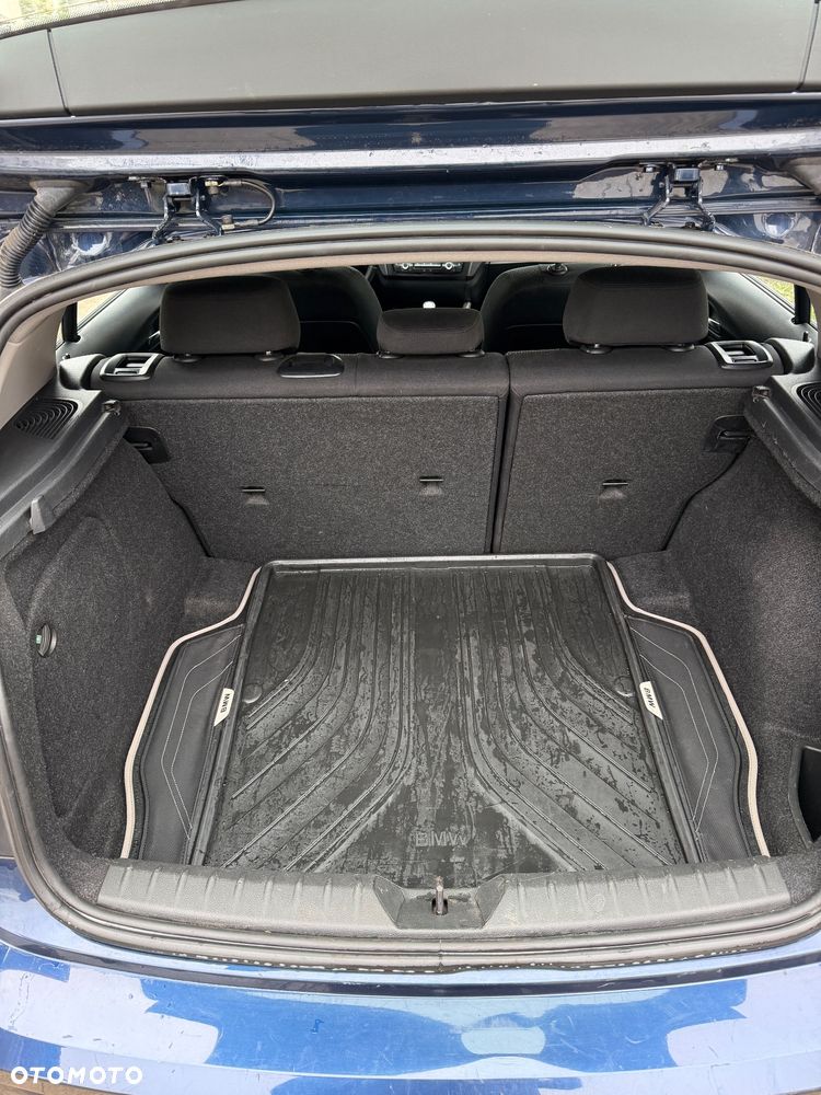 BMW Seria 1 116d - 8