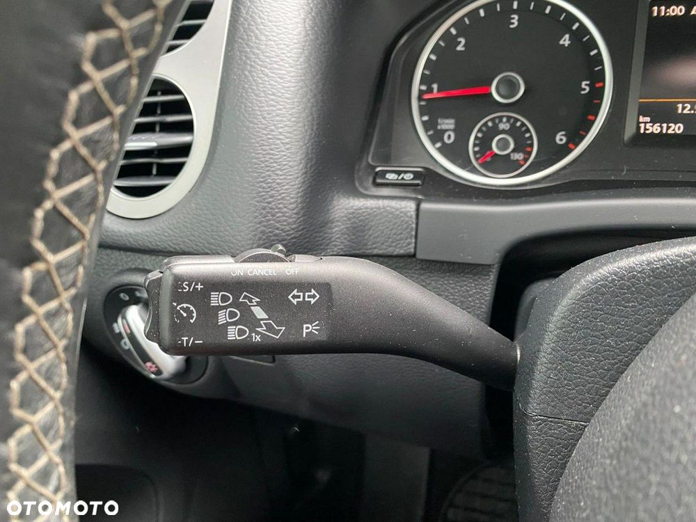 Volkswagen Tiguan - 11