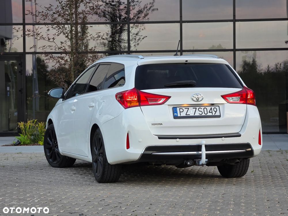 Toyota Auris 2.0 D-4D Prestige - 39