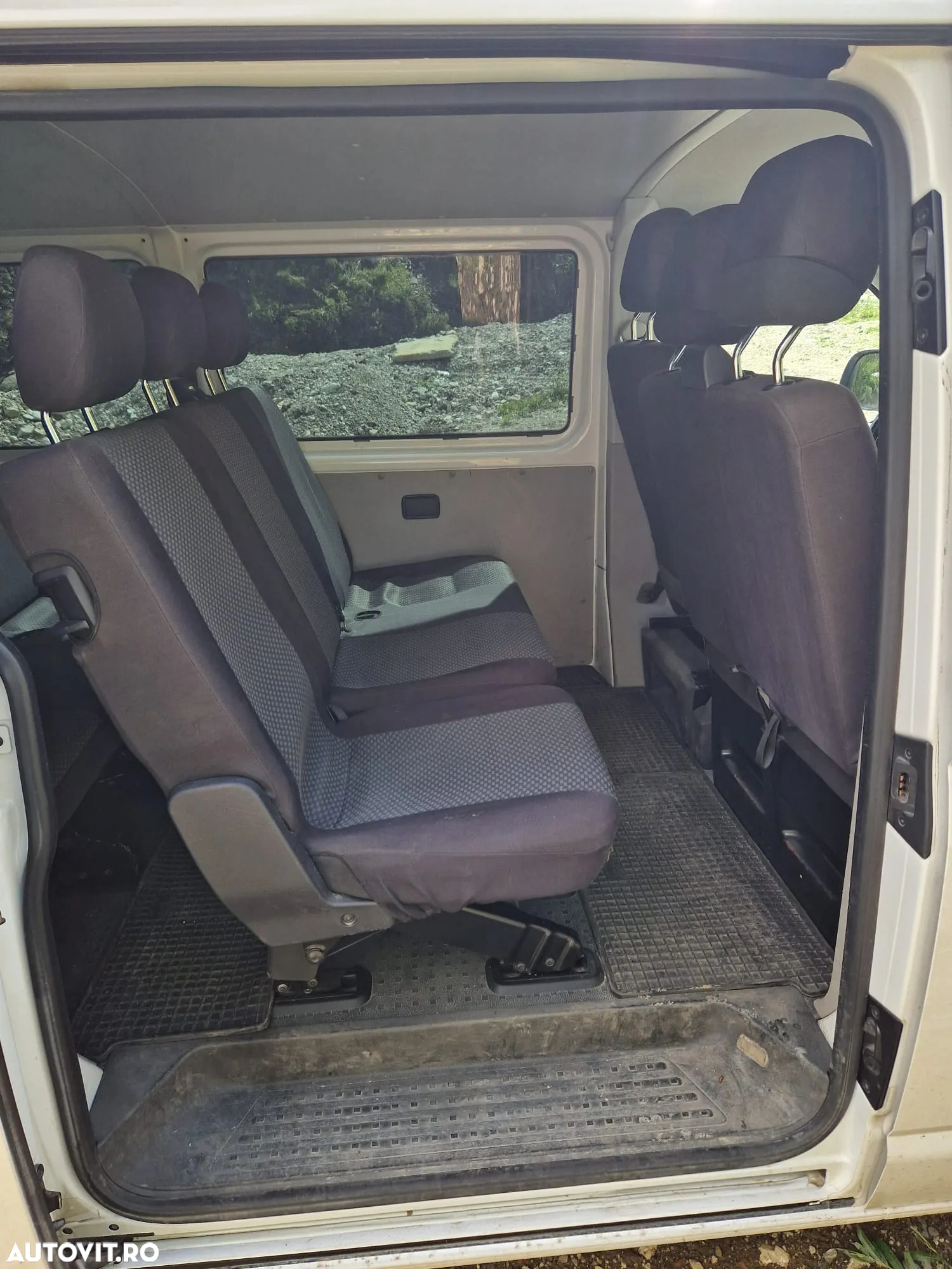 Volkswagen Transporter - 9