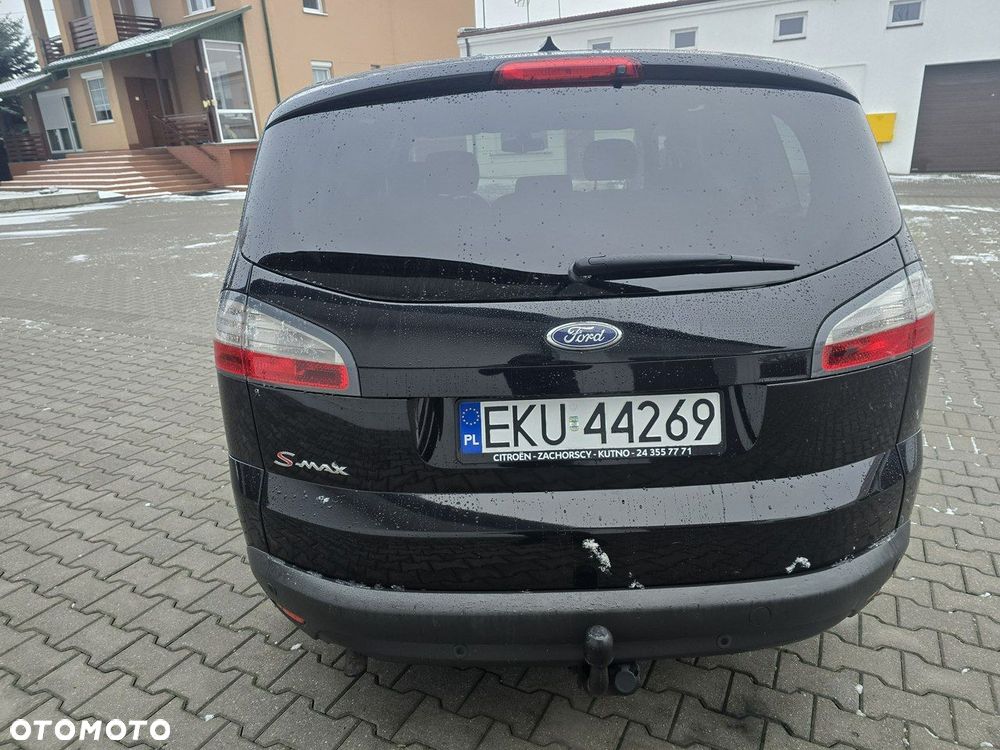 Ford S-Max - 9