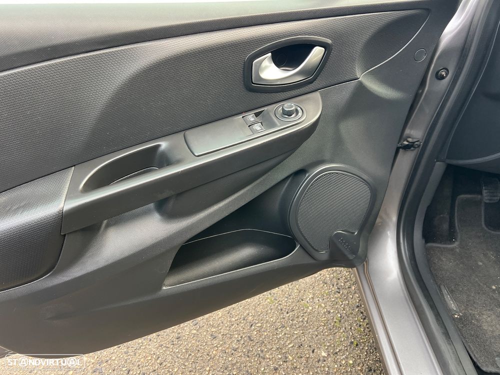 Renault Clio dCi 90 Dynamique - 38