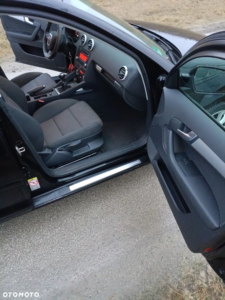 Audi A3 Sportback - 14