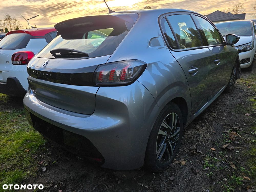 Peugeot 208 1.2 PureTech Allure S&S - 4