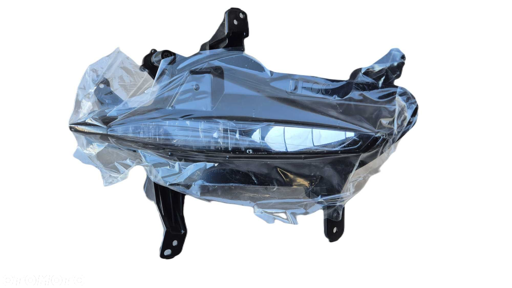 Halogen Lampa PRAWY Kia Ceed III LIFT 2021- OE 92202-J7500 NOWY FOLIA - 3