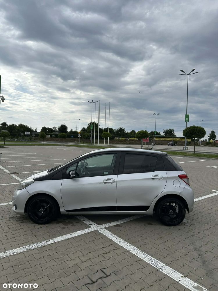 Toyota Yaris 1.4 D-4D Sol - 5