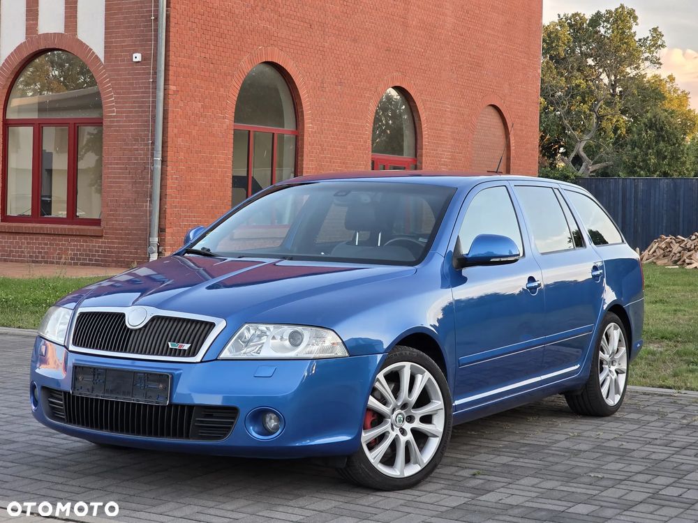 Skoda Octavia 2.0 TDI CR DPF RS - 1