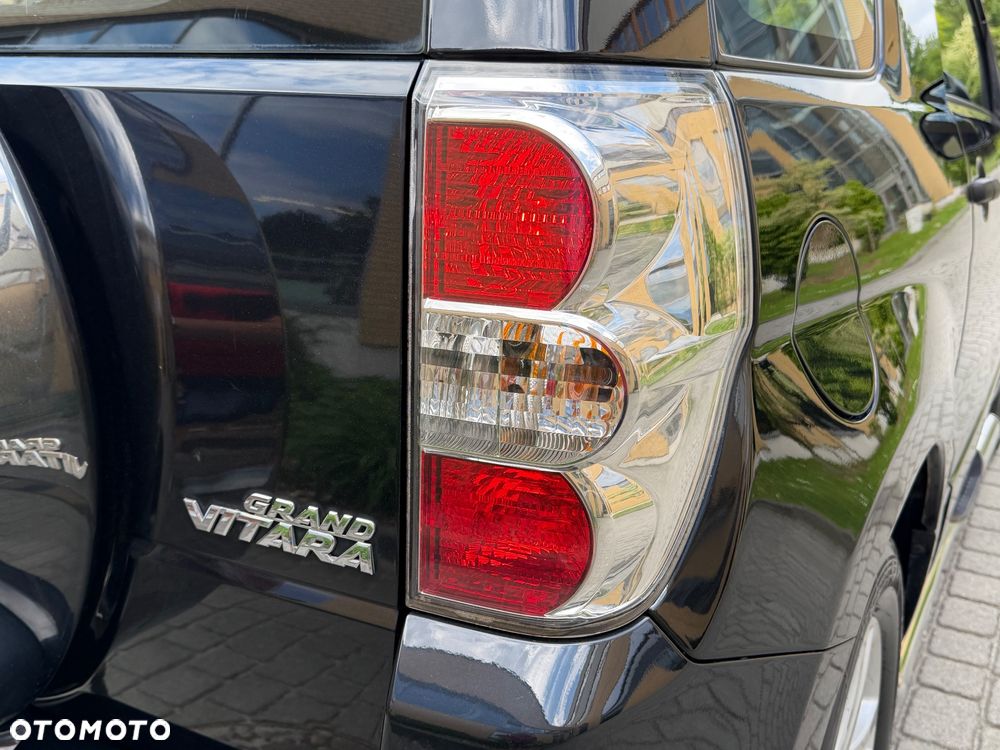 Suzuki Grand Vitara 1.6 - 18