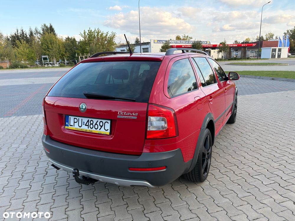Skoda Octavia Scout 2.0 TDI DPF - 7