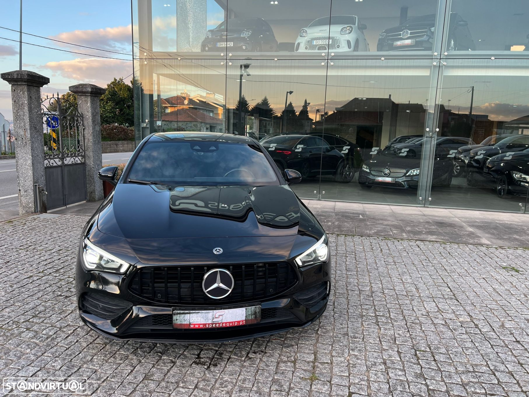 Mercedes-Benz CLA 180 d 7G-DCT AMG Line - 2