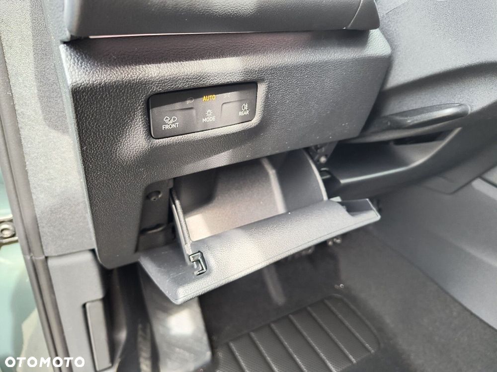 Volkswagen Tiguan - 13