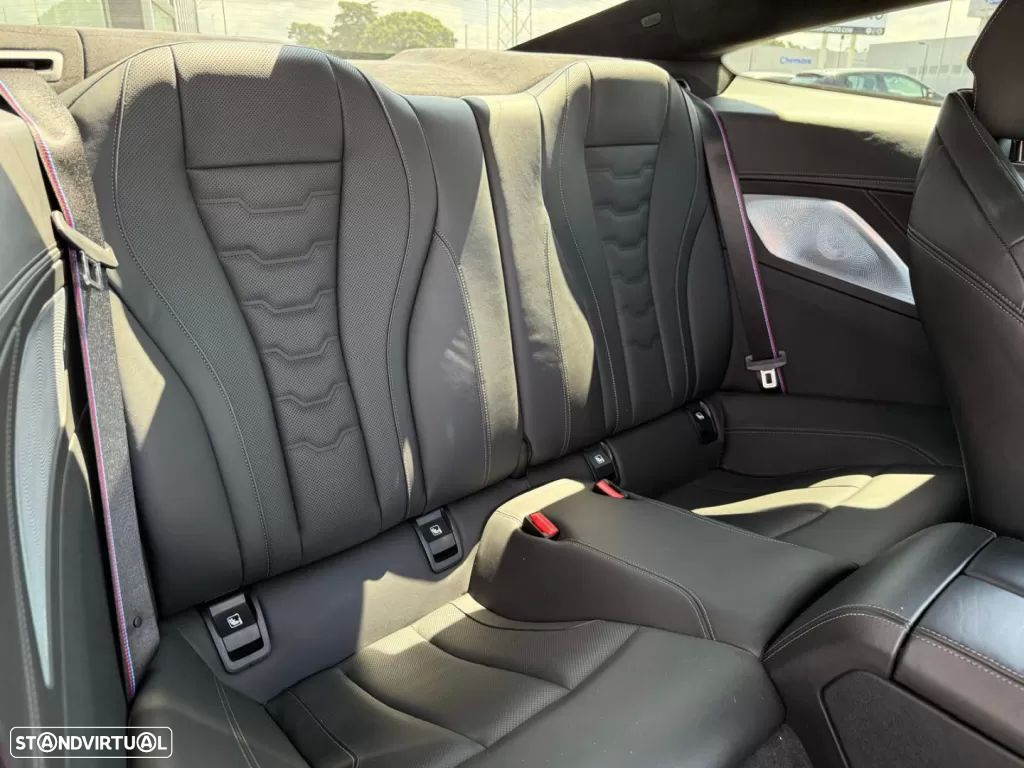 BMW 840 d xDrive Pack M - 35
