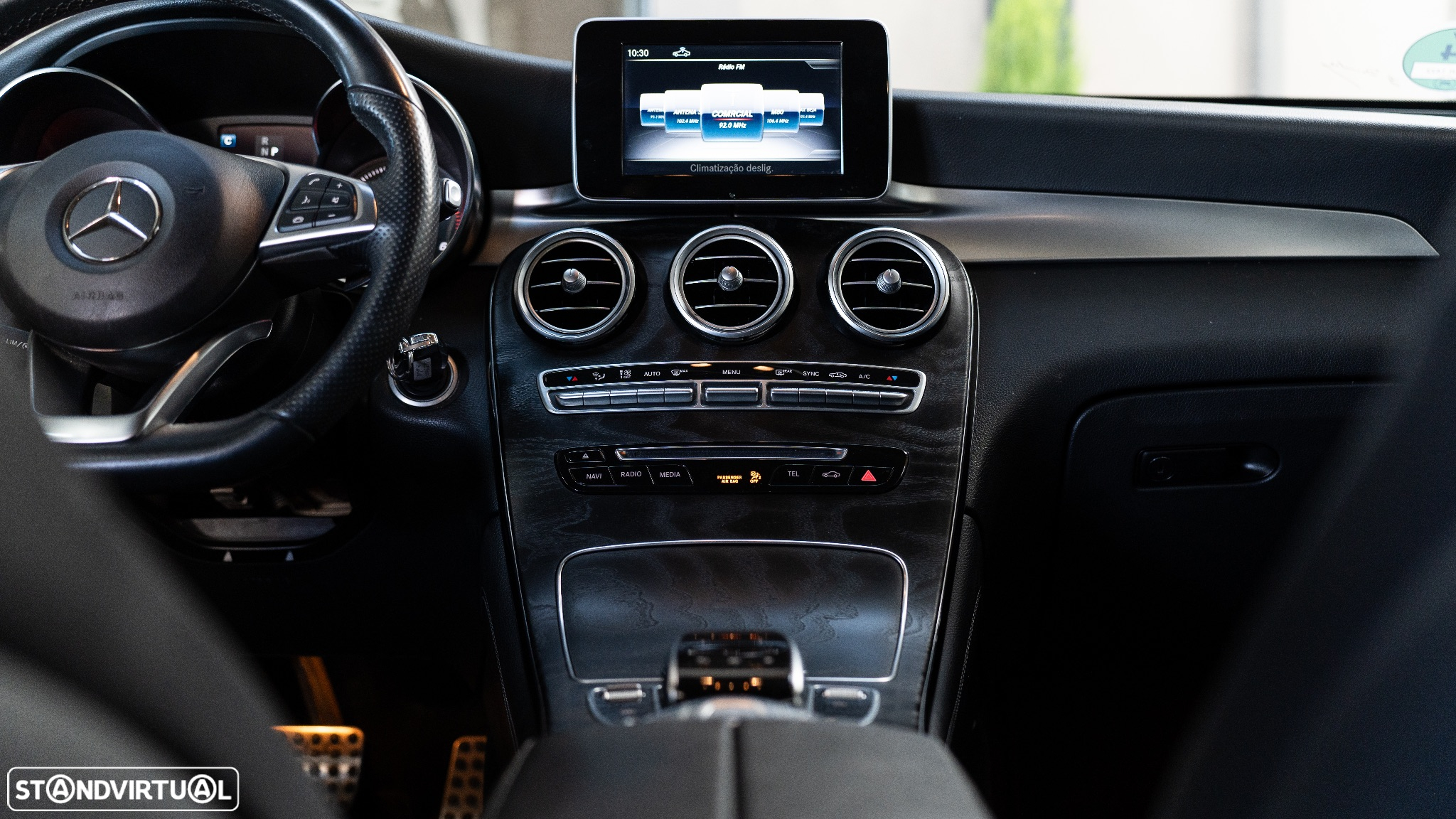 Mercedes-Benz GLC 350 d 4Matic 9G-TRONIC AMG Line - 36