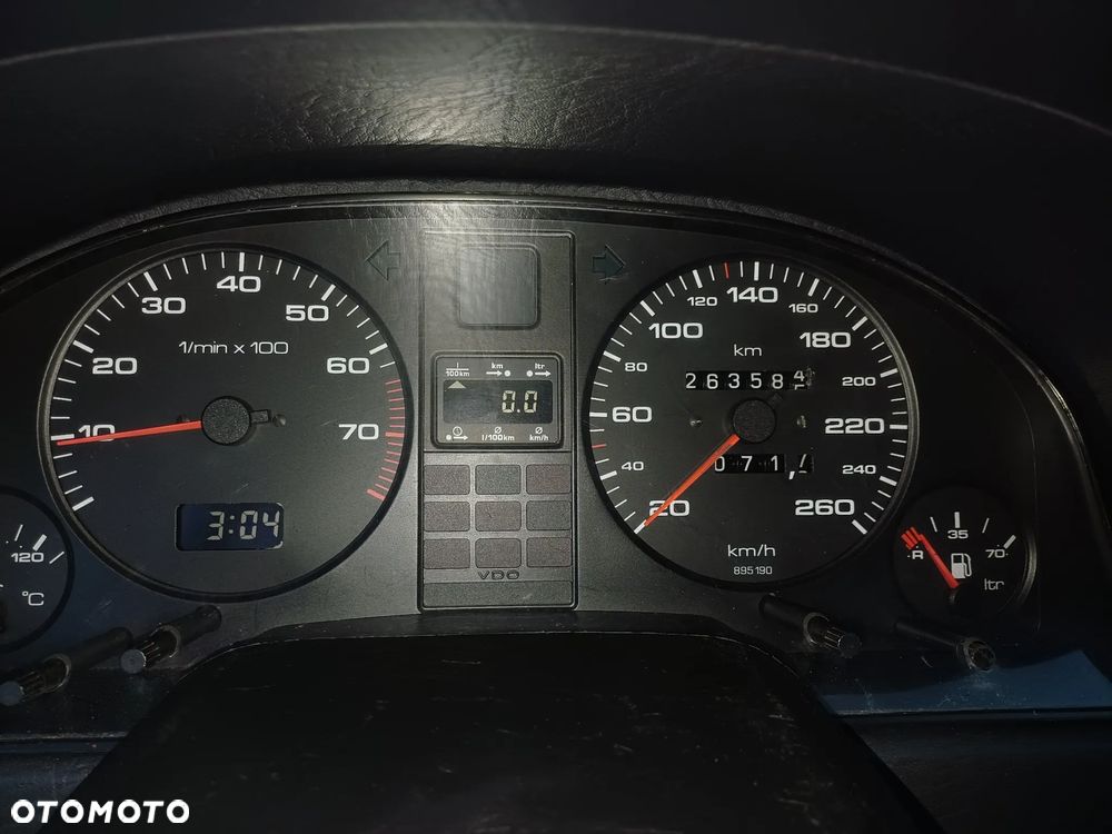 Audi Coupe 2.3 E - 9