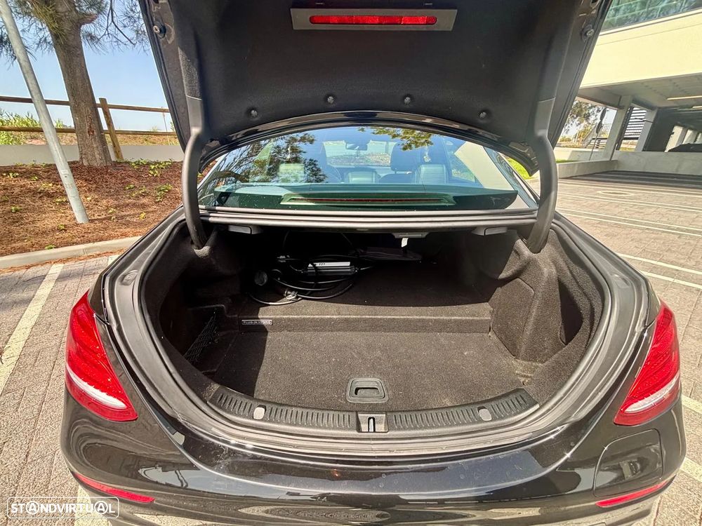 Mercedes-Benz E 350 - 25