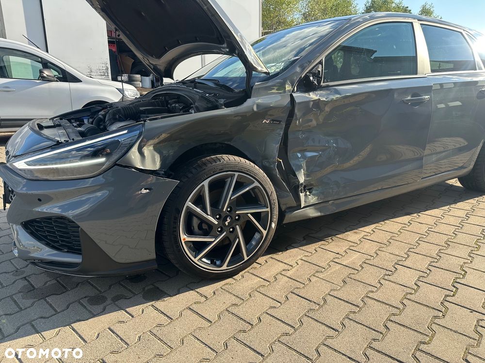 Hyundai i30 1.5 T-GDI 48V Premium DCT - 11