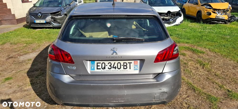 Peugeot 308 - 6