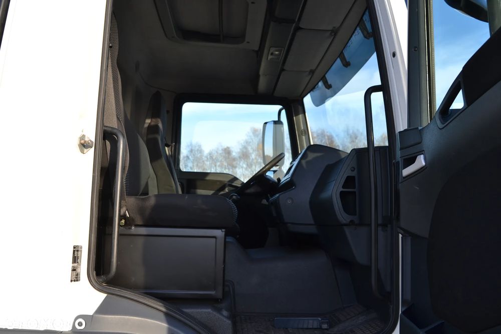 MAN TGM 15.250 15.290 Nowy 3-stronny WYWROT Kiper WYWROTKA Blokada mostu Manual Klima Ładowność 8760 - 18