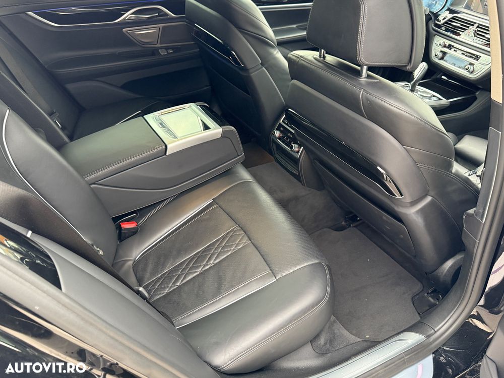 BMW Seria 7 730d xDrive - 5