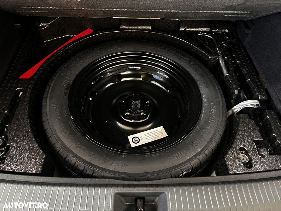 Volkswagen Tiguan - 31