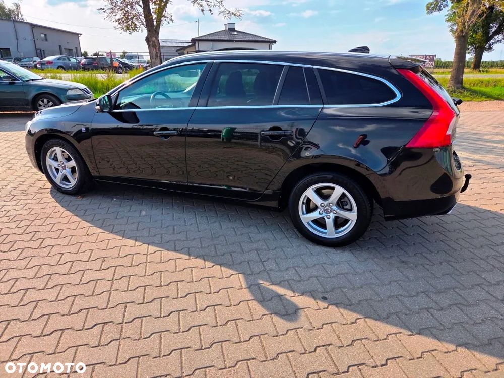 Volvo V60 D4 Ocean Race - 17
