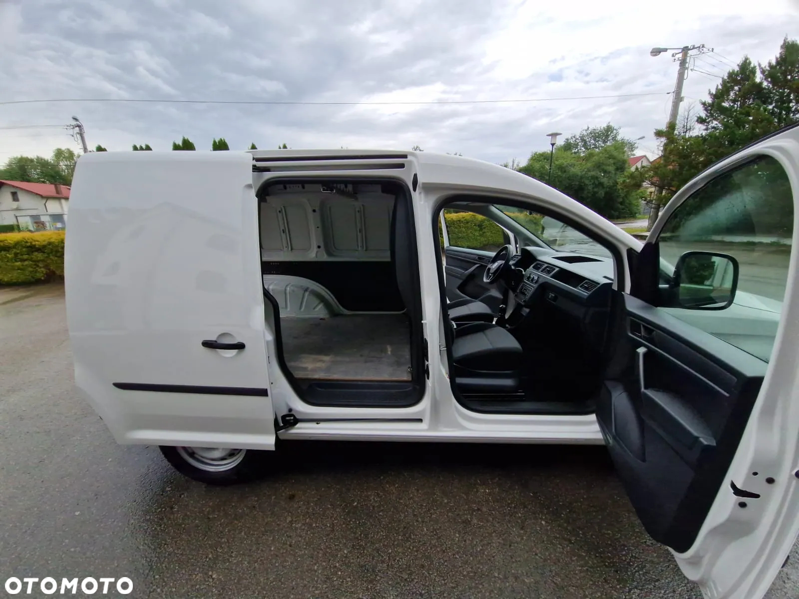 Volkswagen Caddy - 11