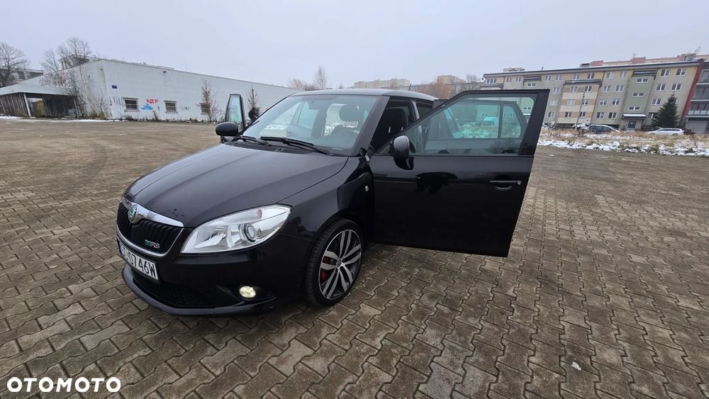 Skoda Fabia 1.4 TSI DSG RS - 6