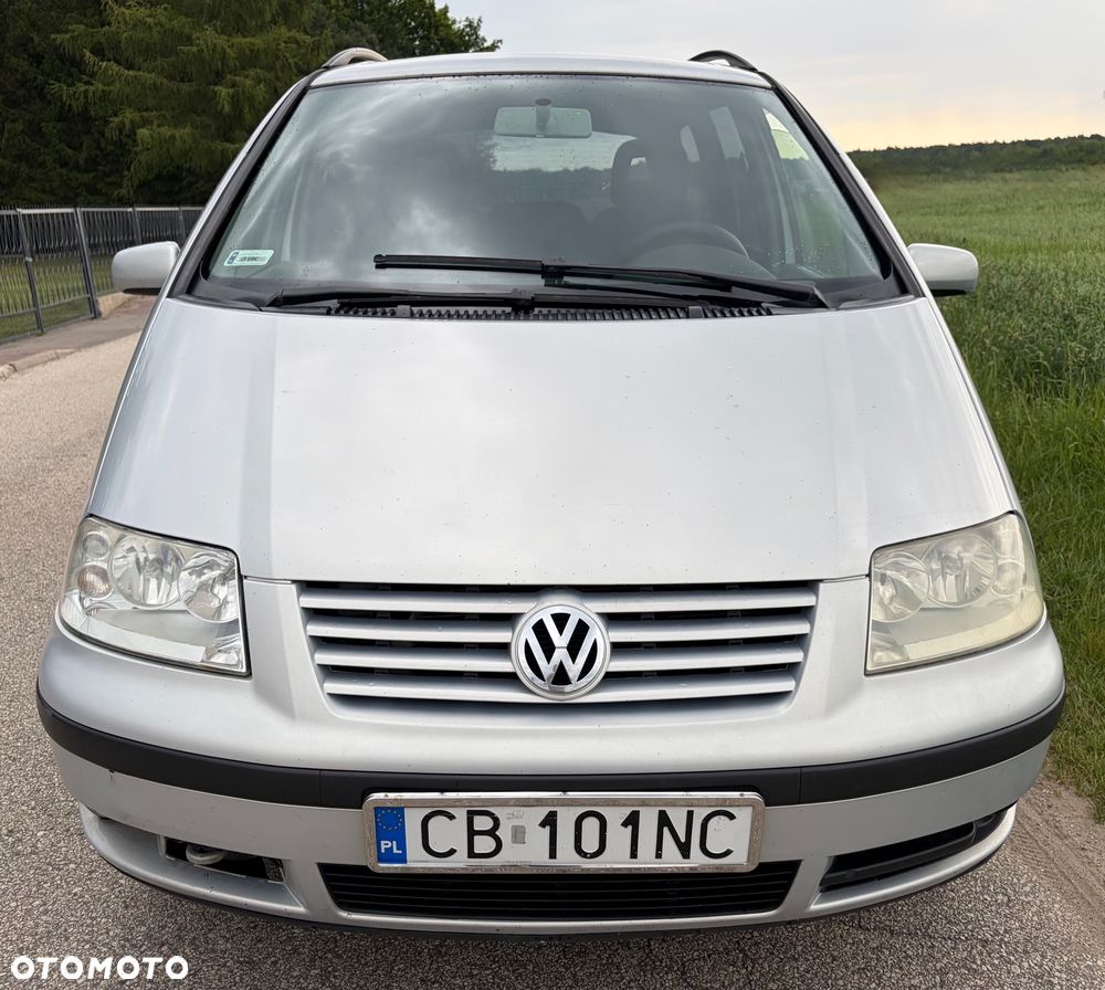 Volkswagen Sharan 1.9 TDI Comfortline Family - 6