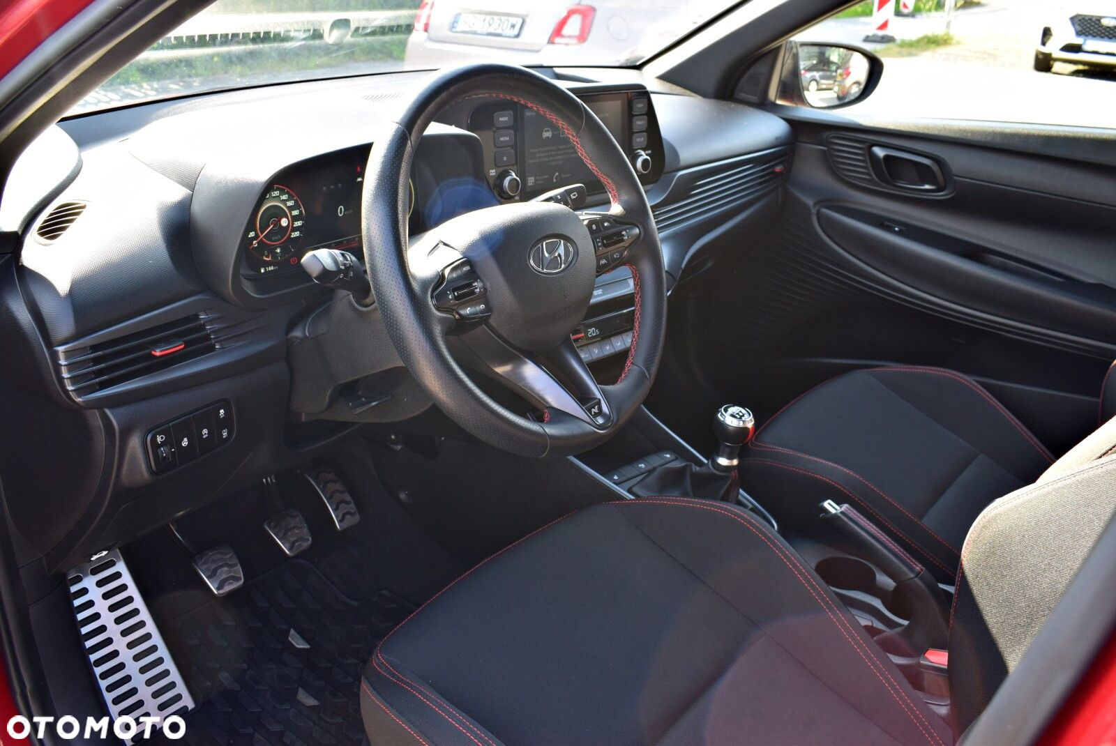 Hyundai i20 - 10