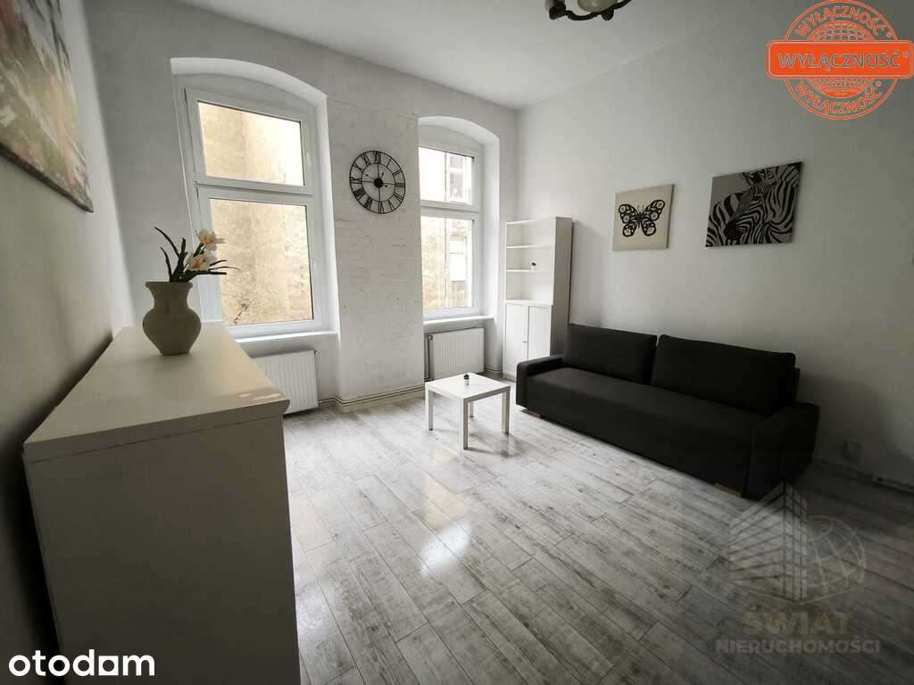 2 pokoje w centrum | Odświeżone | Niski czynsz