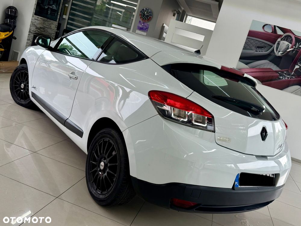 Renault Megane 1.6 16V Color Edition - 4