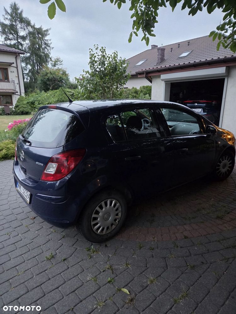 Opel Corsa - 2