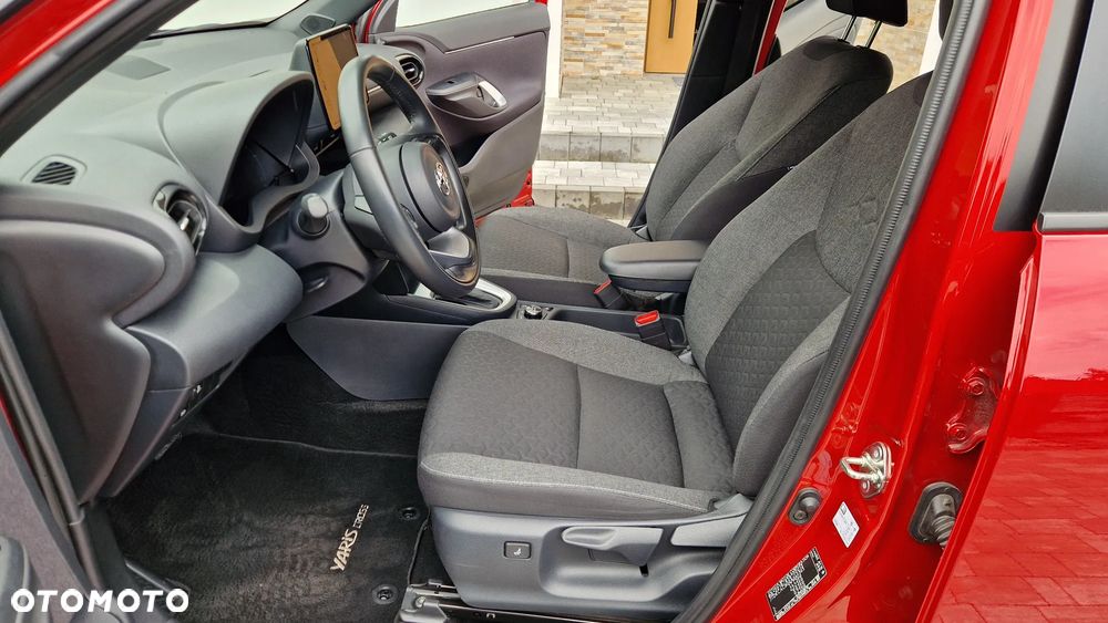 Toyota Yaris Cross Hybrid 1.5 Style AWD - 22
