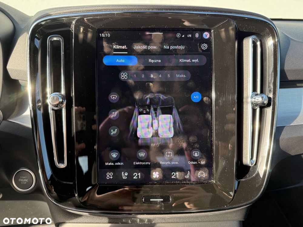 Volvo XC 40 - 26