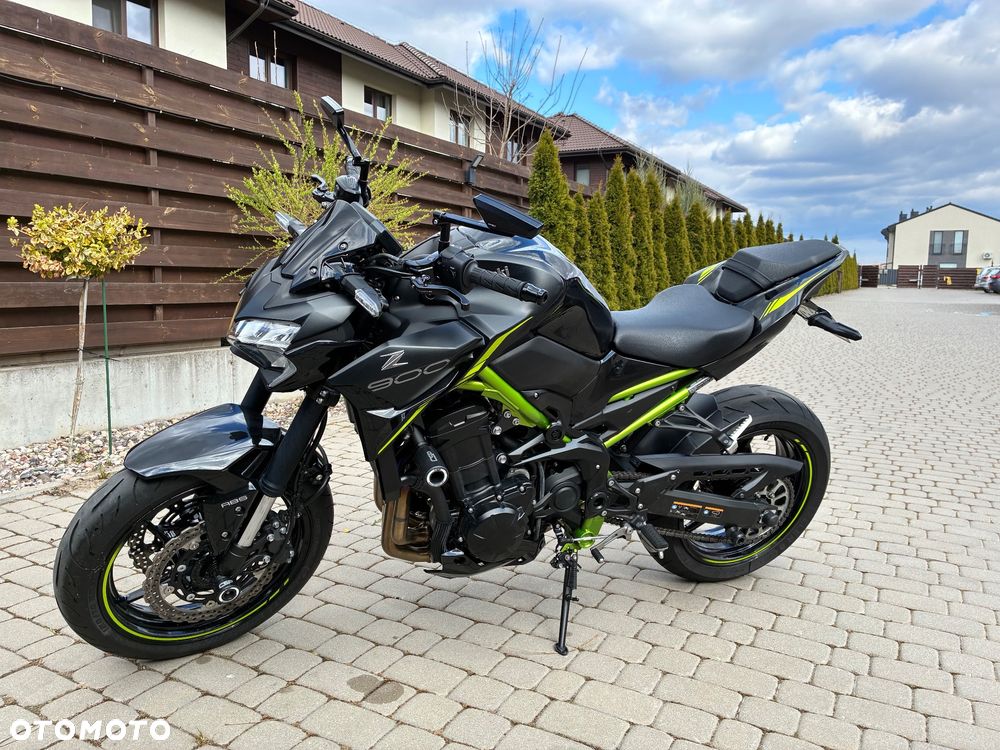 Kawasaki Z 900 - 3