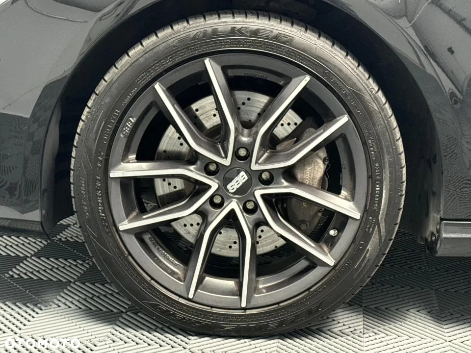 Mercedes-Benz CLS 350 BlueTEC 4-Matic - 9
