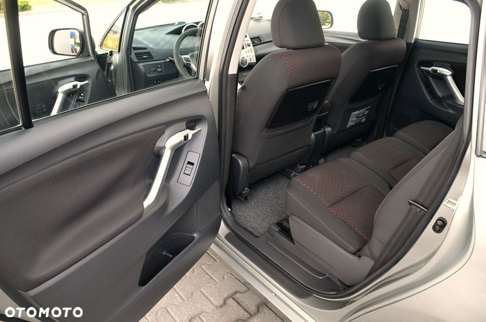 Toyota Verso - 14