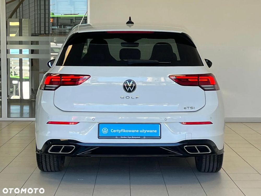 Volkswagen Golf - 5
