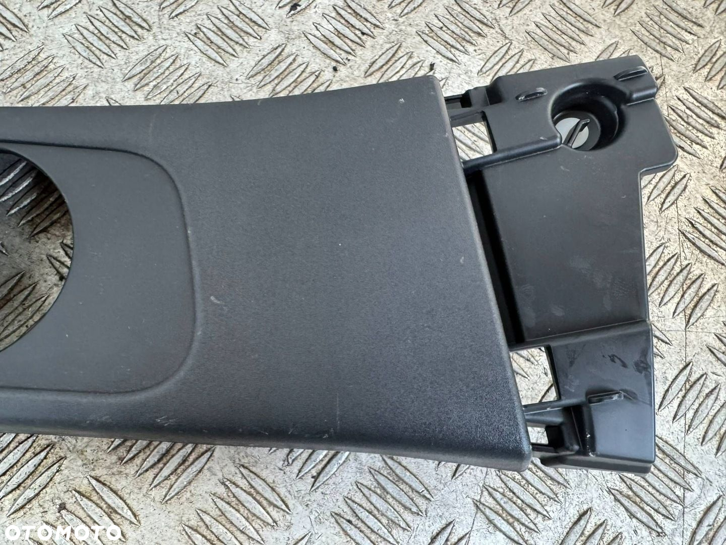 Nissan Qashqai III J12 2021-2025 Osłona górna słupka B prawa - 3