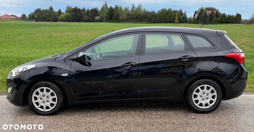 Hyundai i30 1.6 CRDi Automatik Style - 8
