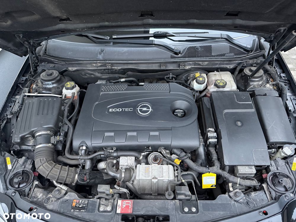 Opel Insignia - 14