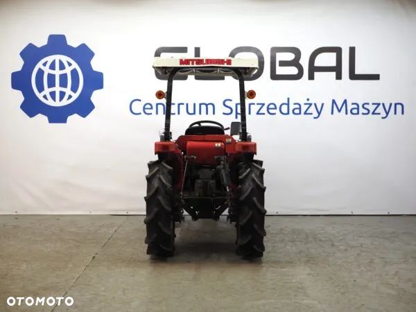 Mitsubishi MT221 - 3