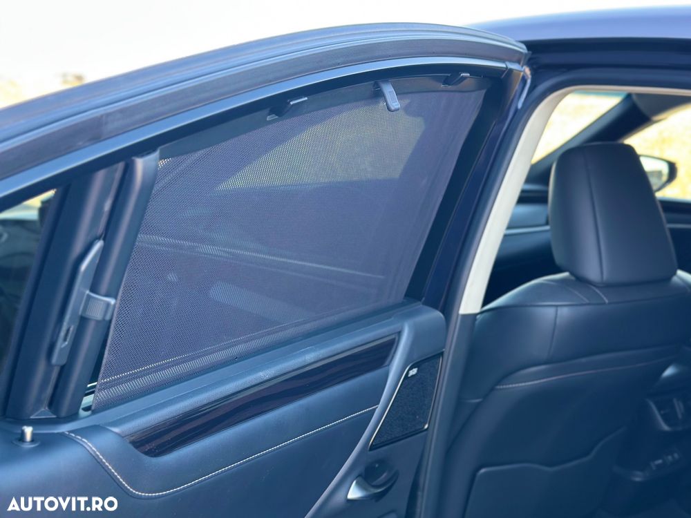 Lexus Seria ES 300h Luxury - 24