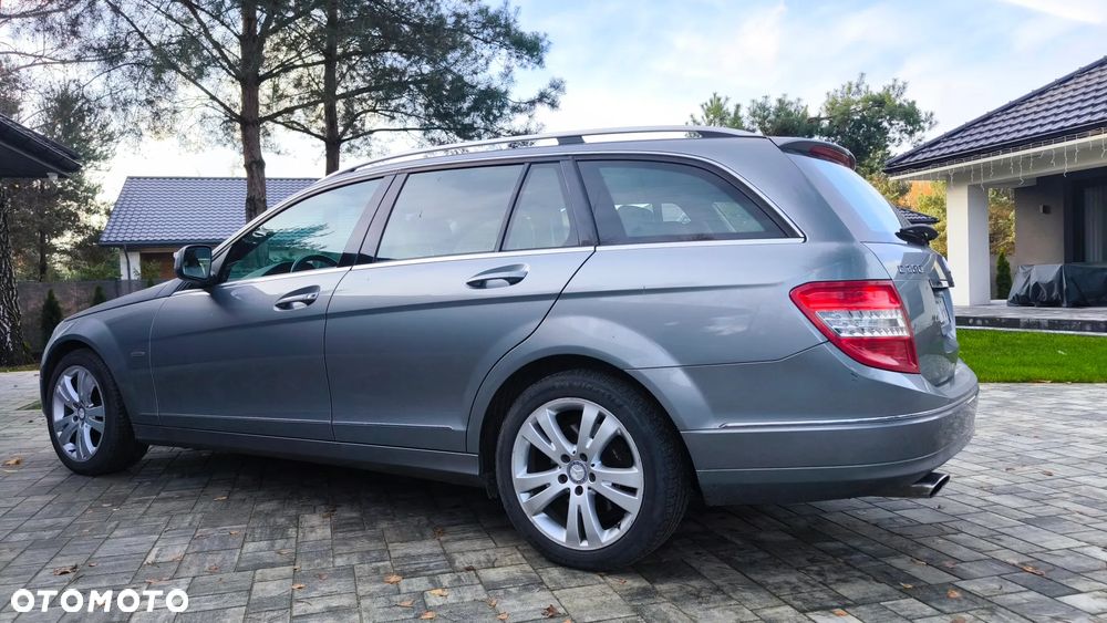 Mercedes-Benz Klasa C 200 7G-TRONIC Avantgarde Edition - 25