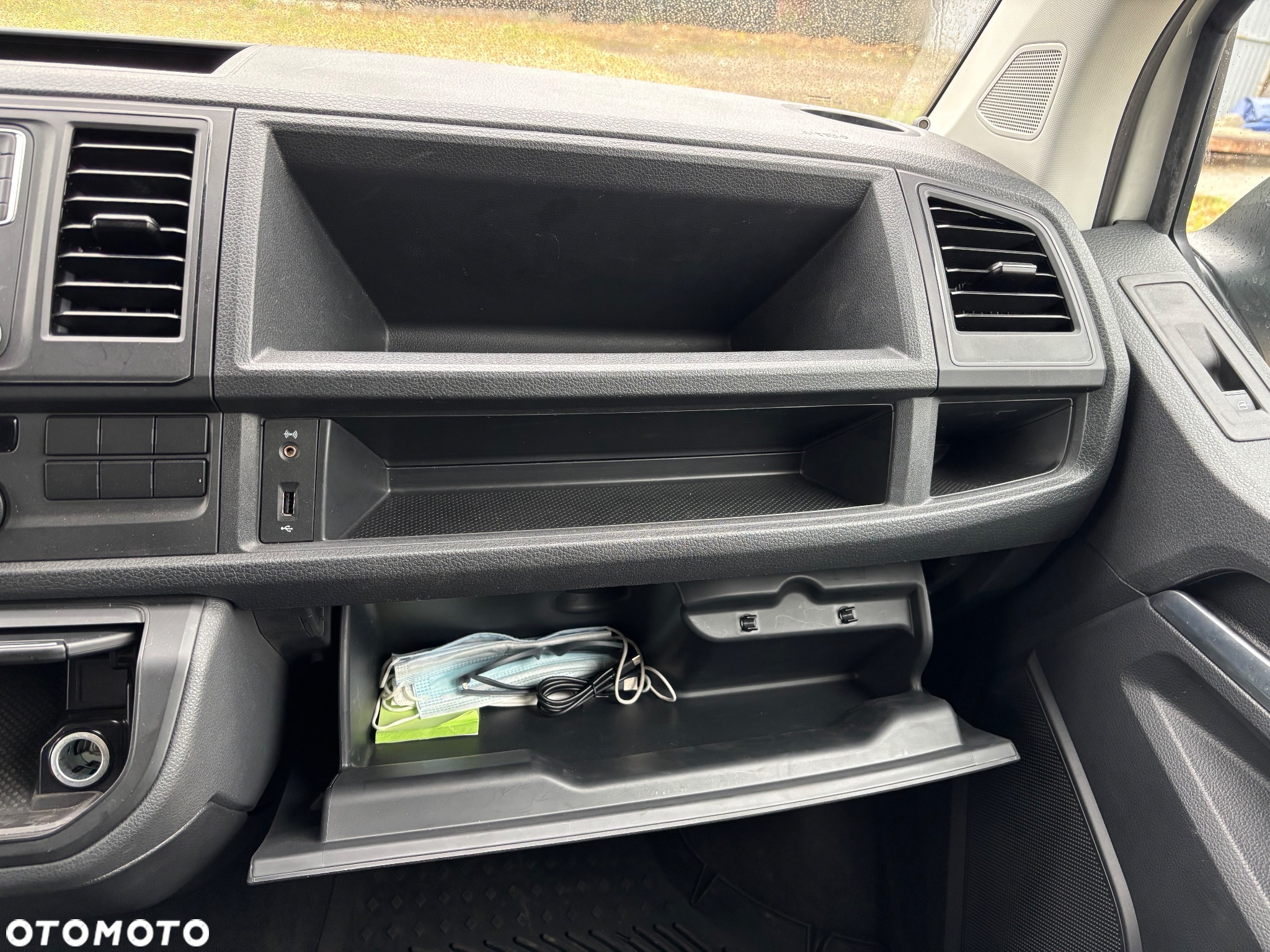 Volkswagen Multivan 2.0 TDI L1 Edition DSG - 23