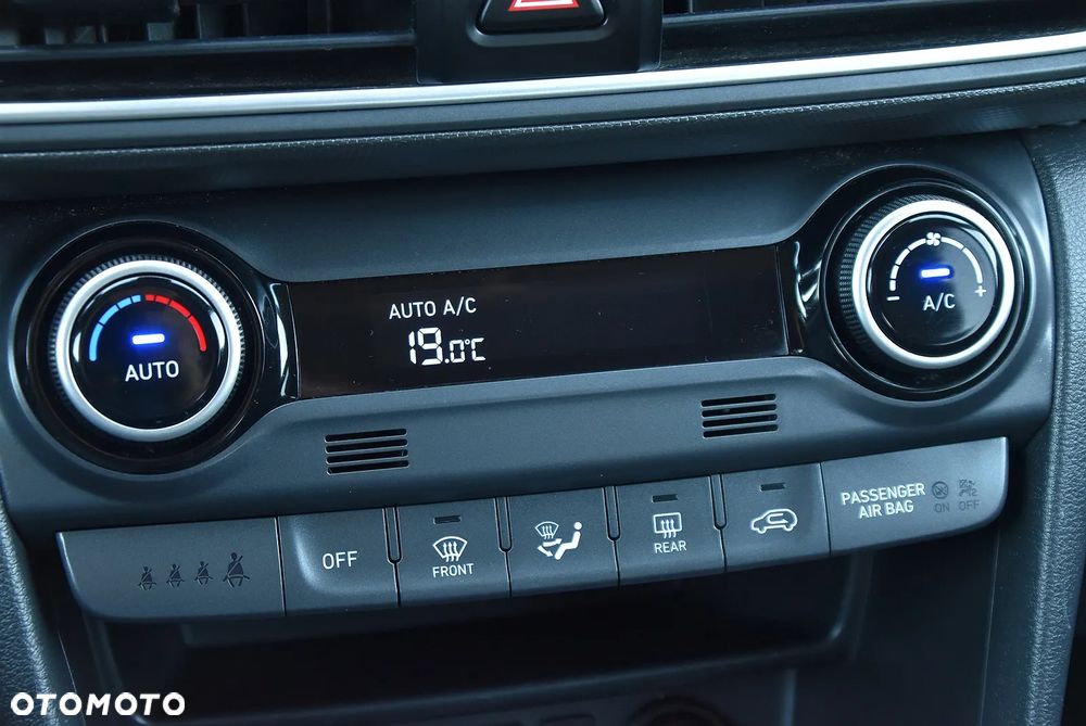Hyundai Kona - 34