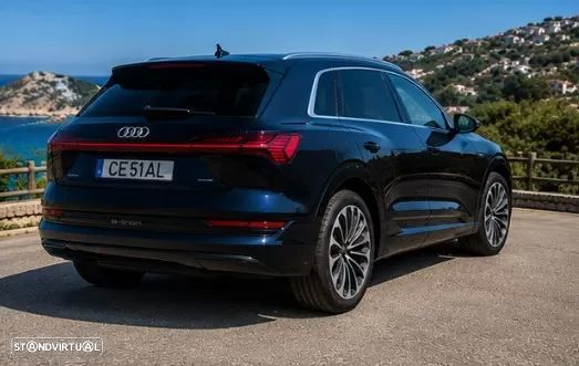 Audi Q8 e-Tron 50 quattro S line - 7